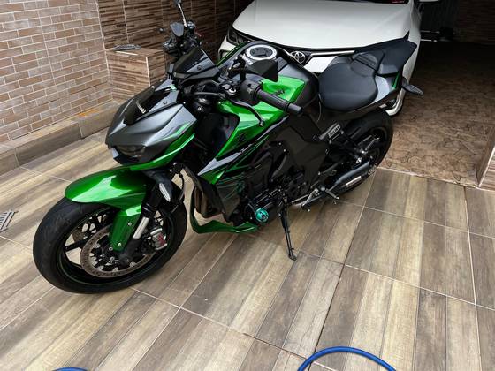 KAWASAKI Z1000 R ABS KAWASAKI Z1000 R ABS